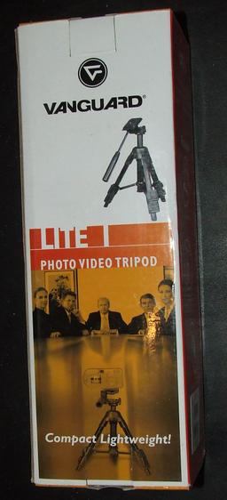 Vanguard Photo Video Tripod