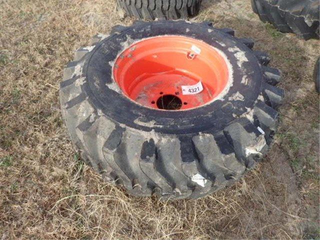 (1) 15x19.5 Tire & Rim