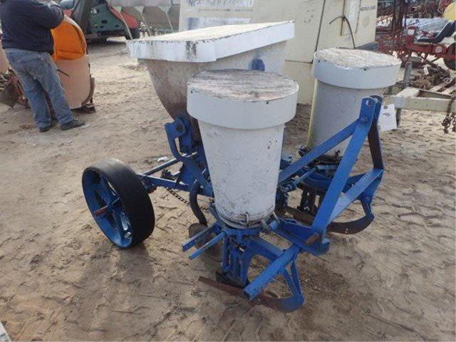 Ford 309 2 Row Planter