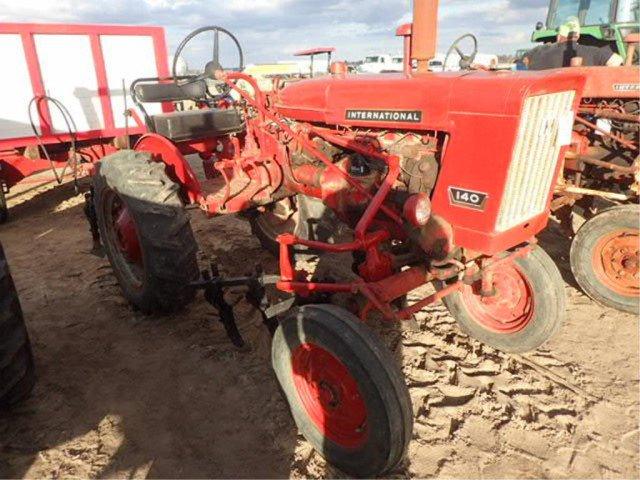 Farmall 140 Late Model Key Start w/Cultivator