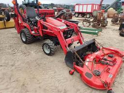 Massey Ferguson GC2310 Tractor Loader backhoe