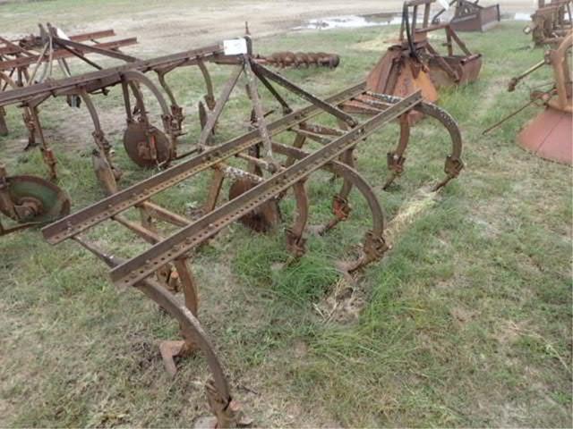 2 Row Pittsburg Cultivator