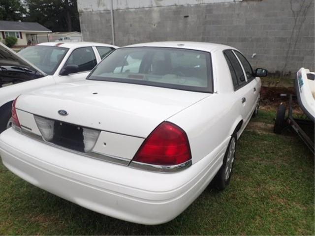 2005 Ford Crown Victoria