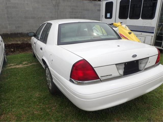 2005 Ford Crown Victoria