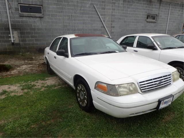 2003 Ford Crown Victoria