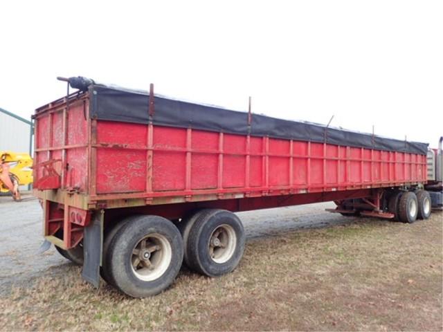 1977 40Ft Flat Bed Trailer w/ 4 Ft Grain Racks