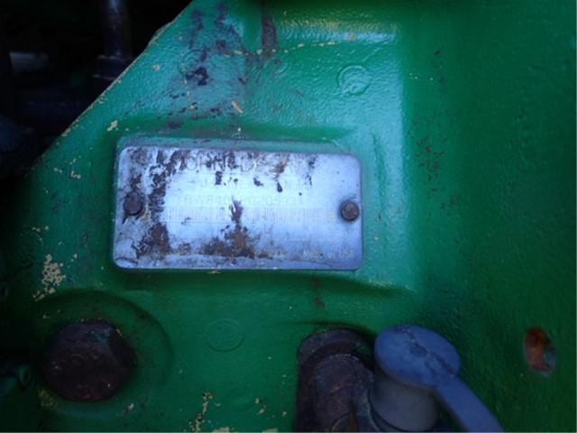 John Deere 8400 4 Wheel Drive Tractor Quick Hitch