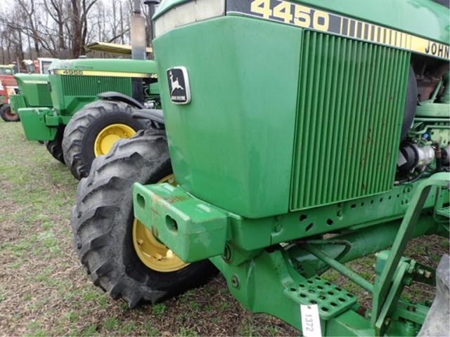 John Deere 4450 cab w/ AC  4wd Tractor