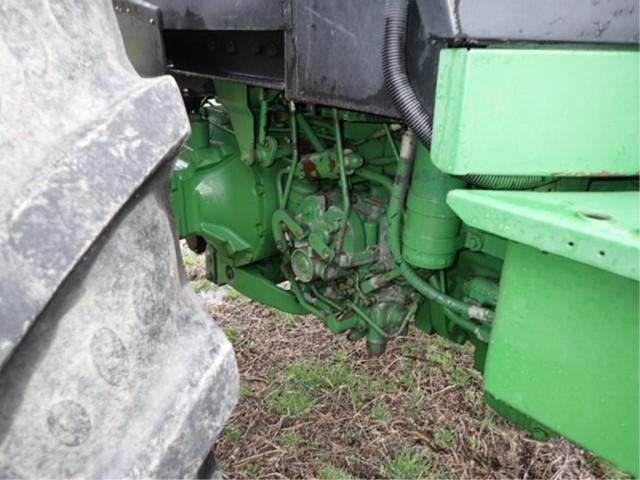 John Deere 4450 cab w/ AC  4wd Tractor