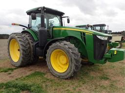 John Deere 8260R 4x4 Tractor