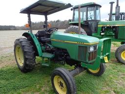 John Deere 5200 Tractor 2 Wheel Drive