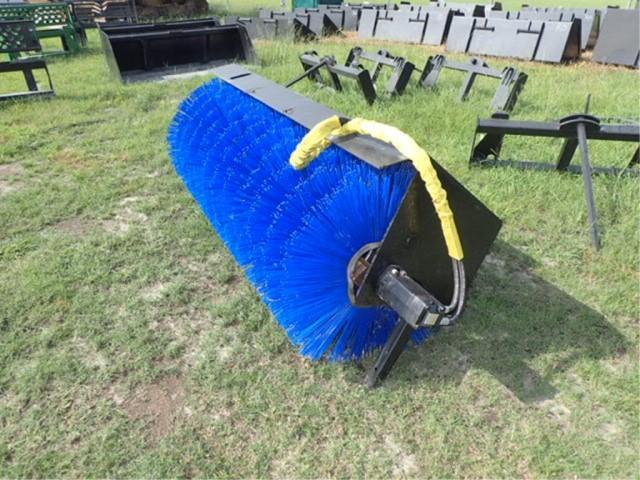 Skid Steer Hydraulic Broom