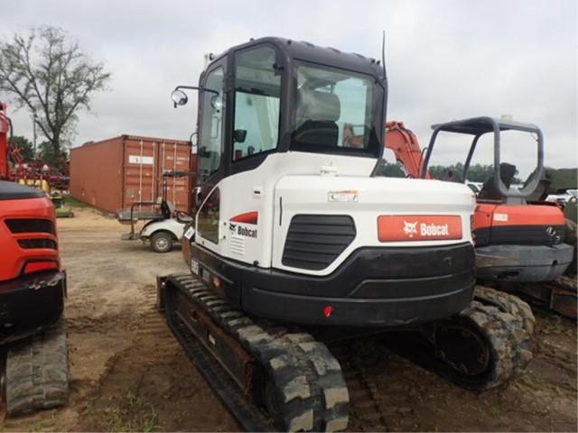 Trachoe Bobcat E85 Escavator