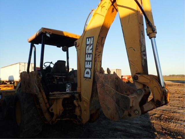 John Deere 410 E Turbo Backhoe