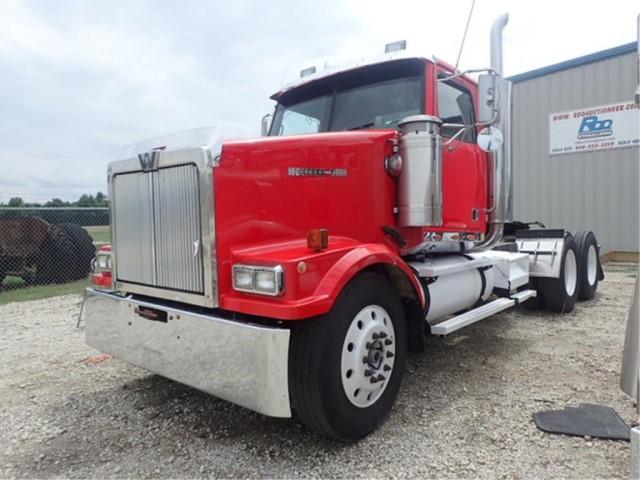 99 Western Star Day Cab