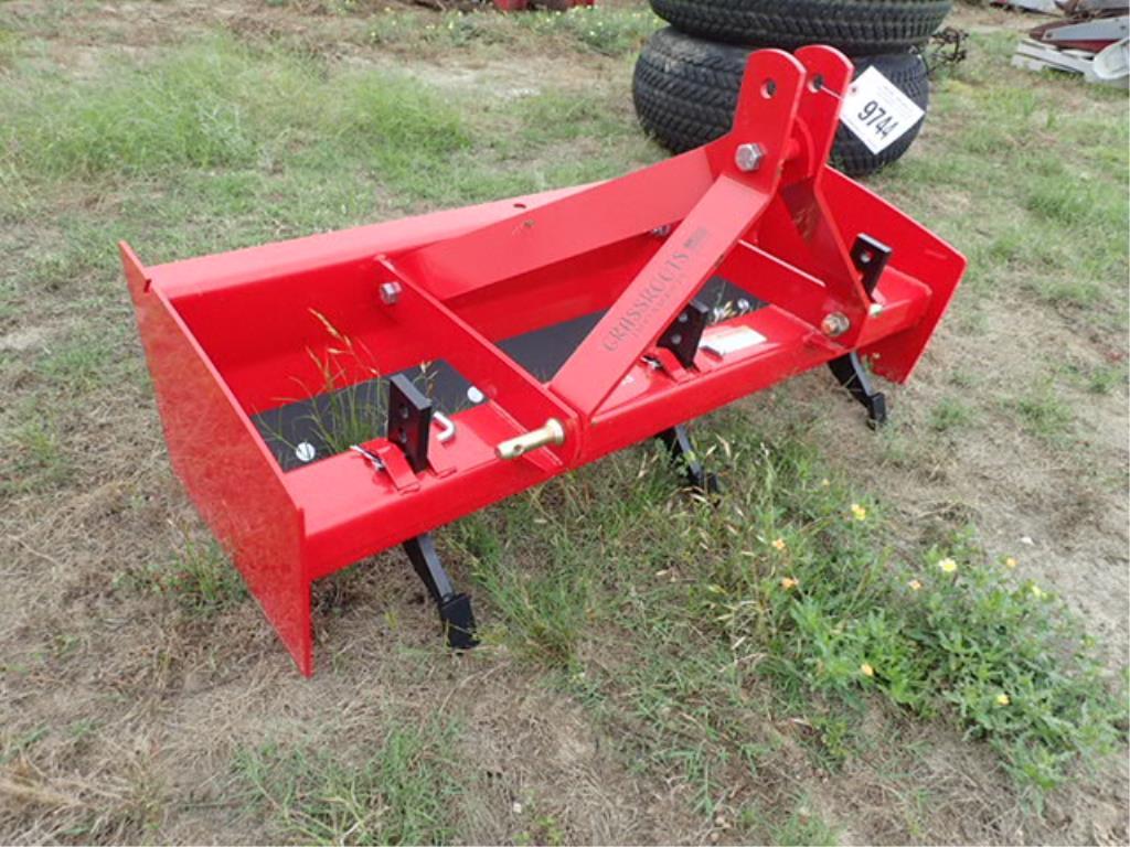 3 Pt Hitch Grassroots 4 Ft Box Blade