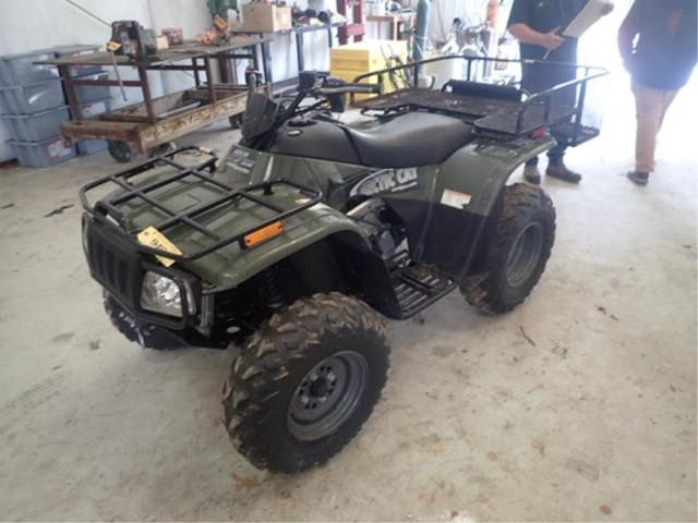 Artic Cat 4-Wheeler, 4 WD