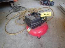 Central Pneumatic 3 Gallon Air Compressor w/ Hose