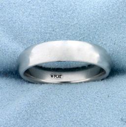 Classic Wedding Band Ring In Platinum
