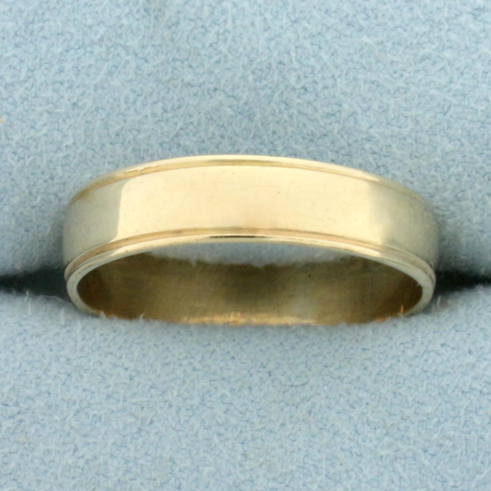 Mens Wedding Band Ring In 14k Yellow Gold