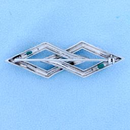 Antique Art Deco Design Emerald And Diamond Pin In 18k White Gold