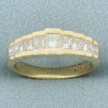 Princess Cut Graduated Cathedral Diamond Ring In 14k Yellow Gold