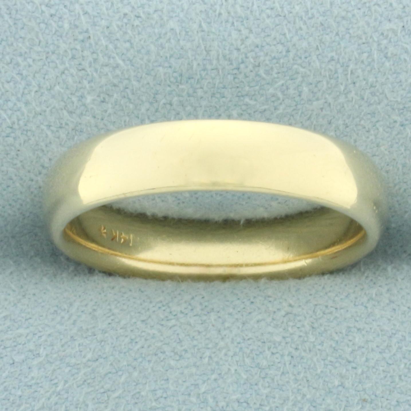 Mens Classic Wedding Band Ring In 14k Yellow Gold