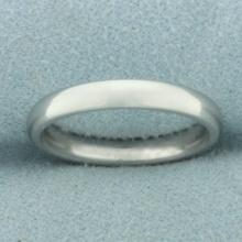 Womans Wedding Band Ring In Platinum
