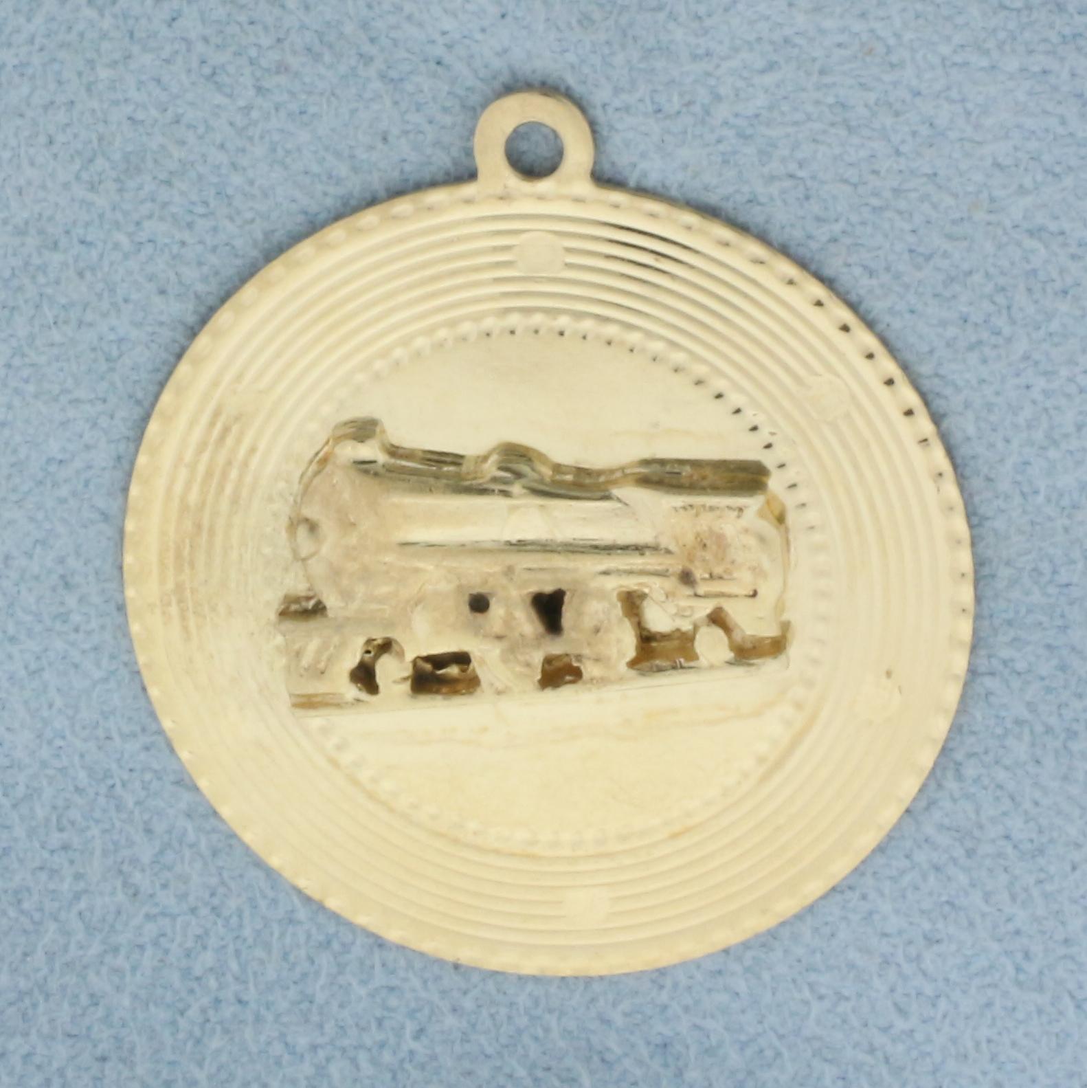 Vintage Train Locomotive Medallion Charm Or Pendant In 14k Yellow Gold