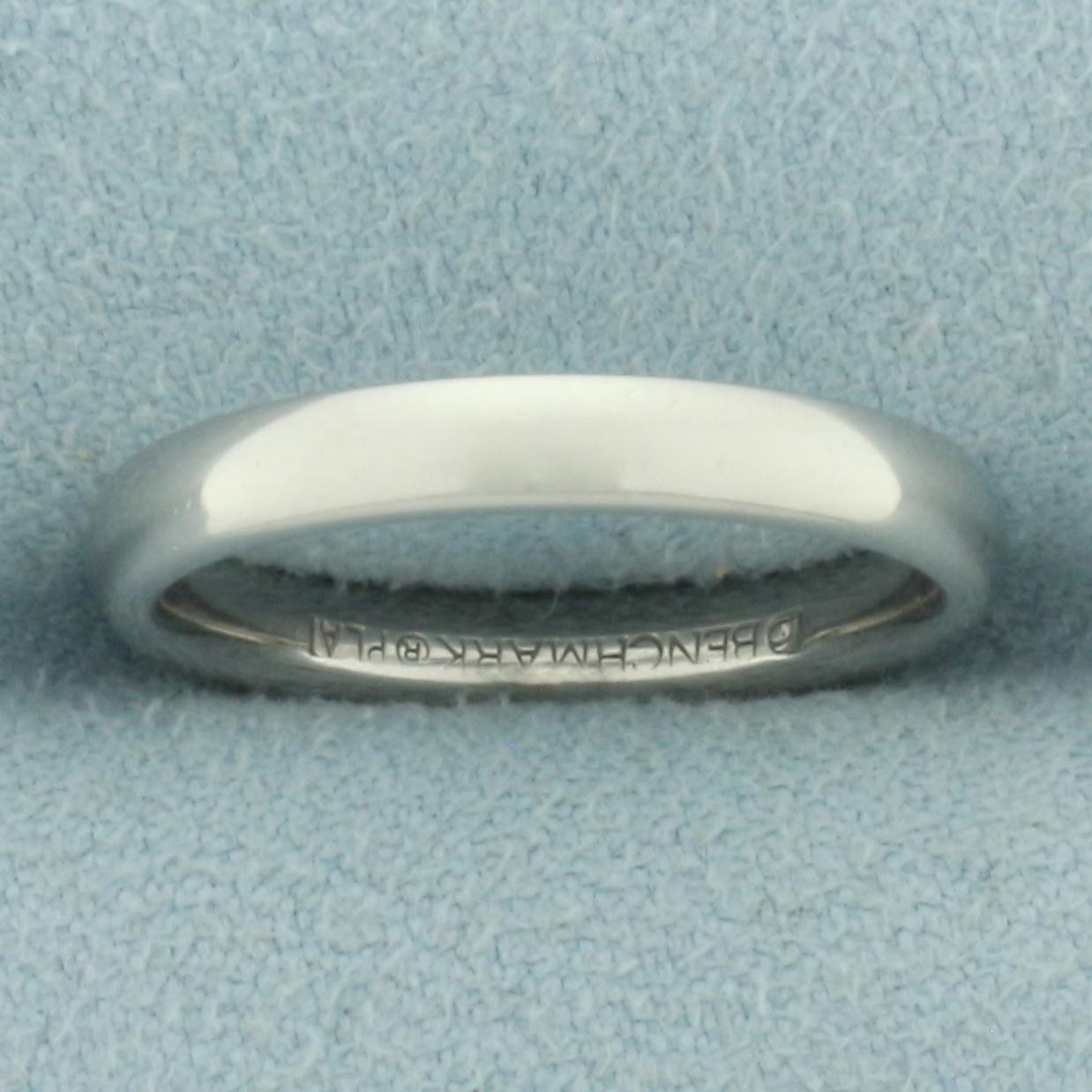 Womens Wedding Band Ring In Platinum