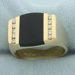 Mens Onyx And Diamond Ring In 14k Yellow Gold