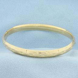 Star Design Bangle Bracelet In 14k Yellow Gold