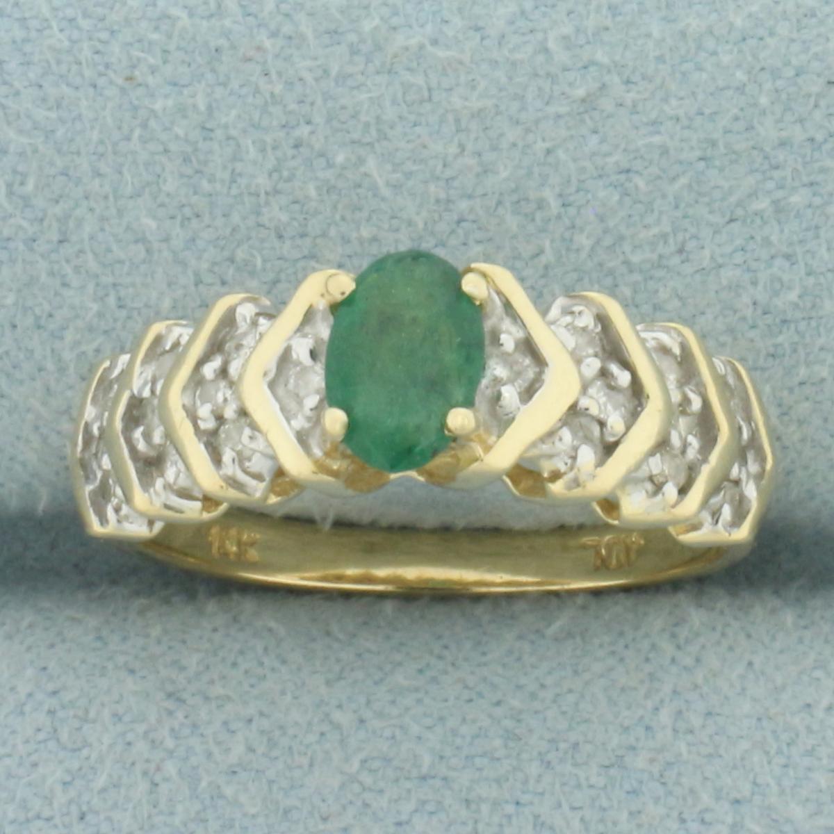 Emerald And Diamond Ring In 14k Yellow Gold