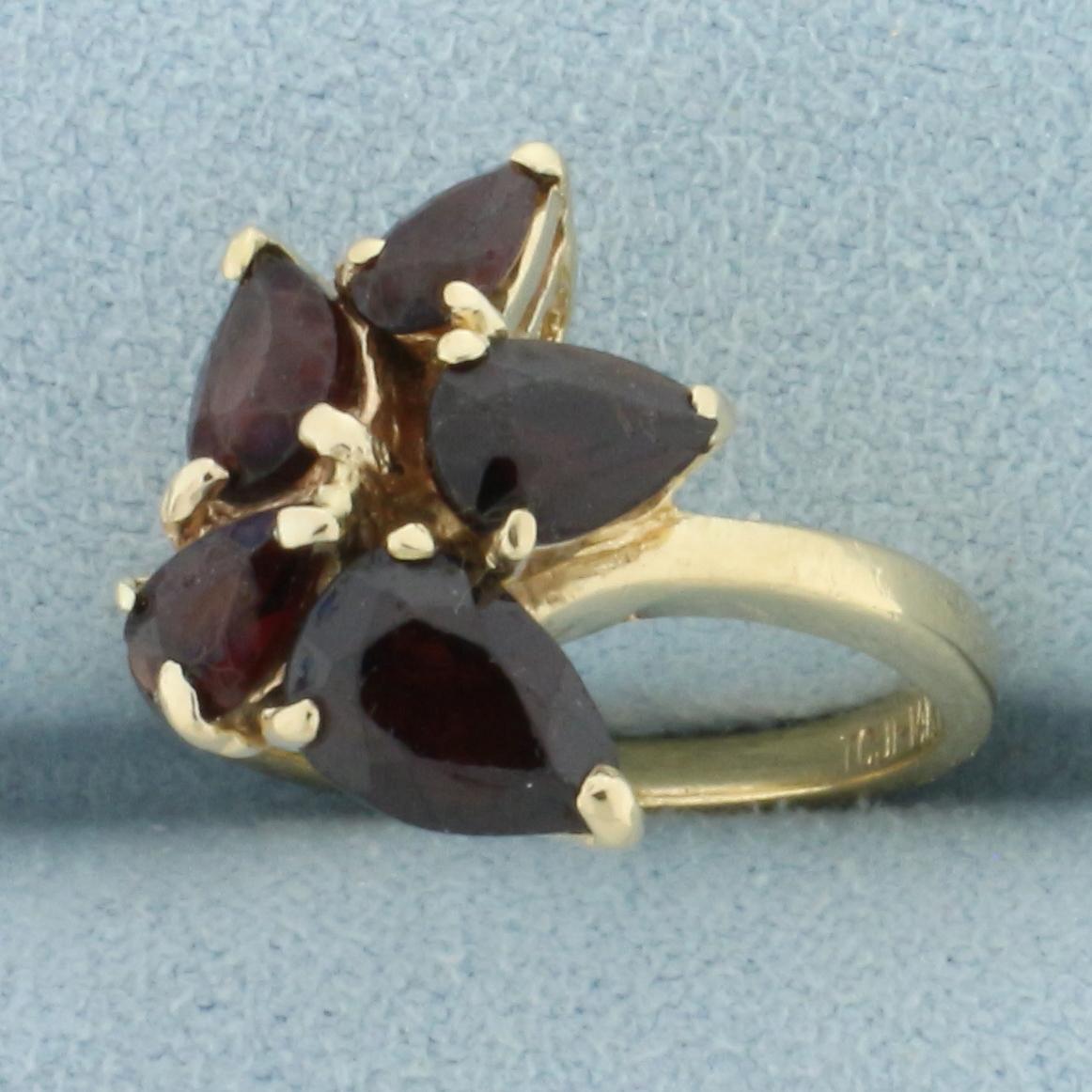 Garnet Flower Design Ring In 14k Yellow Gold