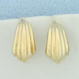 Scalloped Hook Design Earrings In 14k Yellow Gold