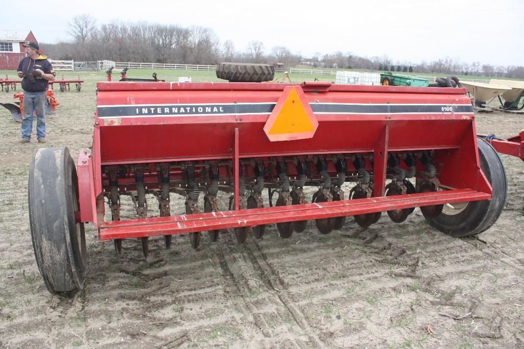 H 5100 seed drill