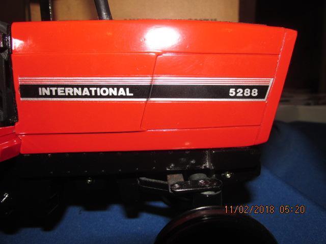 Case IH 5288 !st Edition Die Cast Toy Tractor