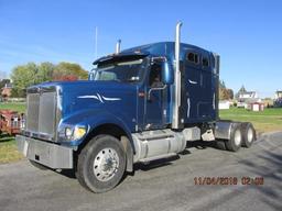 2001 IH w pro sleeper, 3 axle Recent engine