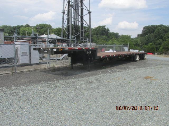 2004 Fontaine 48' step deck "Elite Edition" spread axle on air,