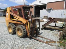 Case 1840 Skid steer, low hours, has been in shed and very nice.