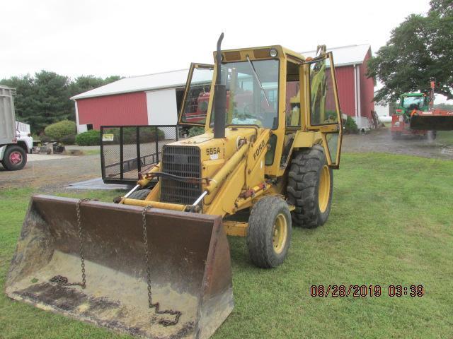 Ford 555A Loader with XL Backhoe and cab,