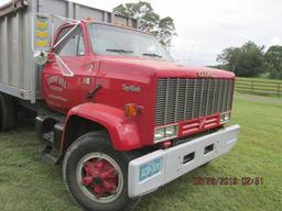 1985 GMC 7000 Top Kick 3 axle w 88,200 miles,