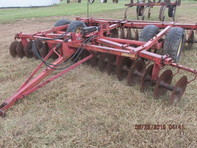 MF # 520 18' transport Disc Harrow in good condition;