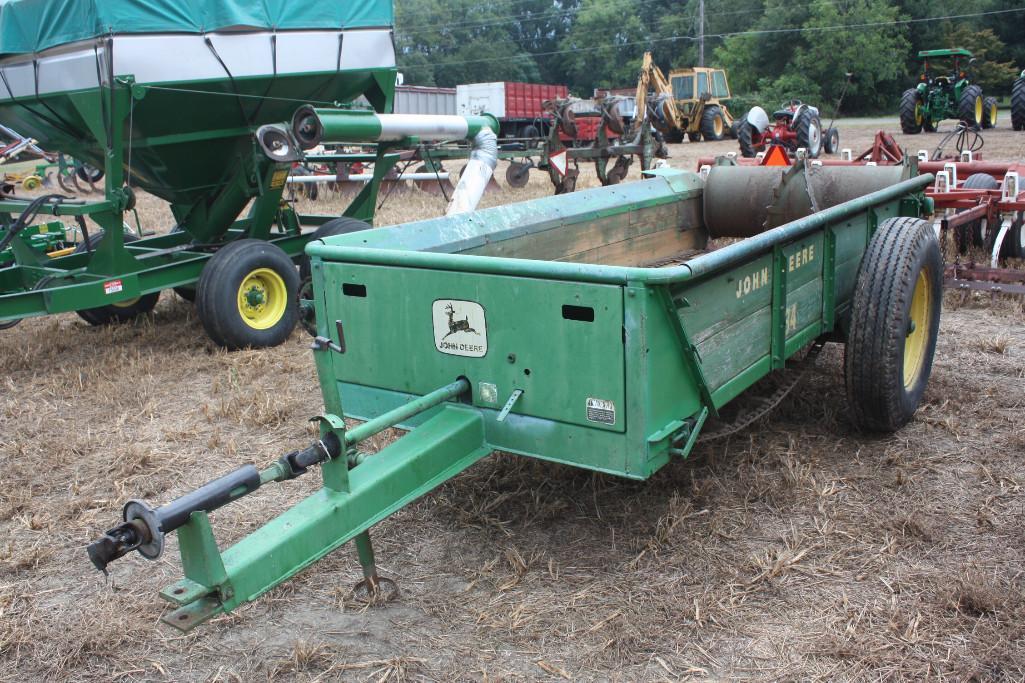 JD # 34 manure spreader, good Condition!