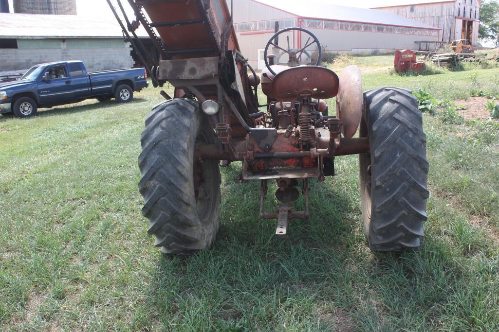 AC WD-45 with side mounted AC bale loader,