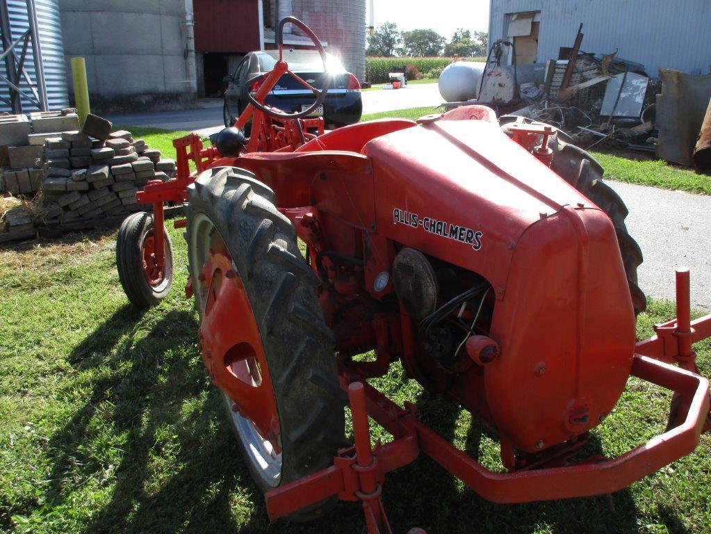 AC "G" with hydraulic and cultivator, nice clean tractor;