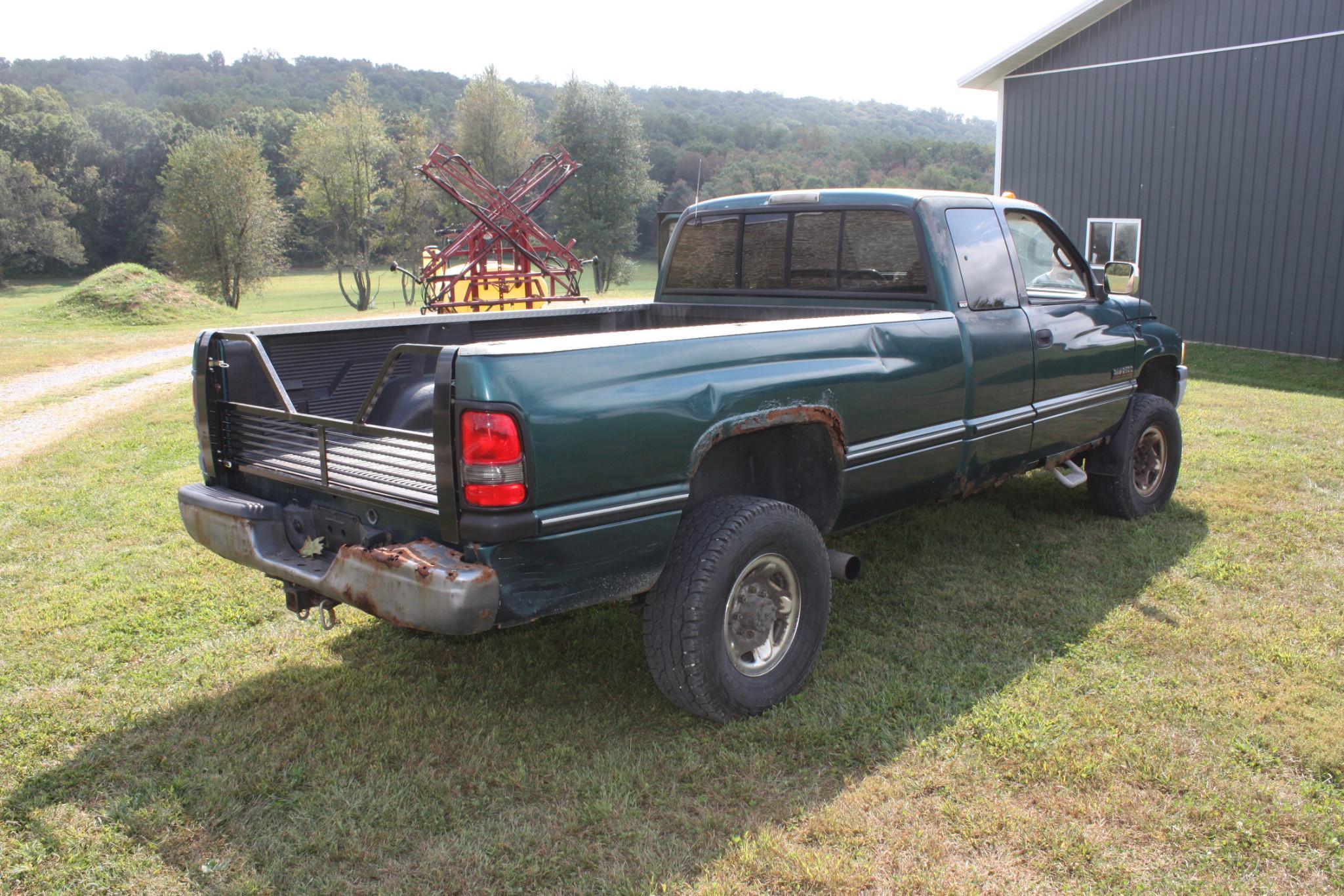 1999 Dodge extended cab, 250 Diesel 4X4 auto, rusty but runs and drives.