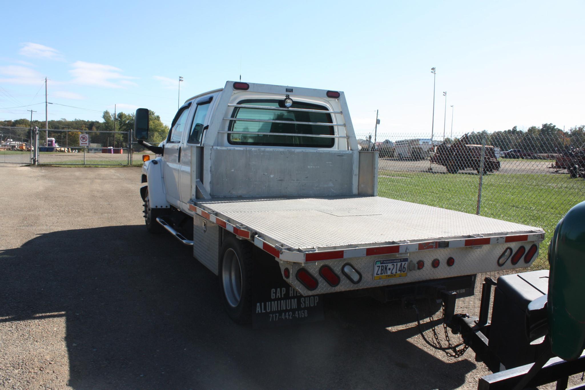 2003 Chev 4500 crewcab w Duramax and custom built bed