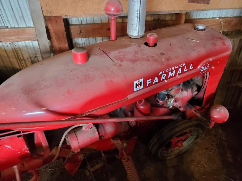 Farmall BN w/ IH 105 balanced head