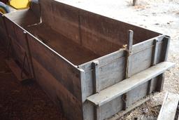 Wagon bed / corn box